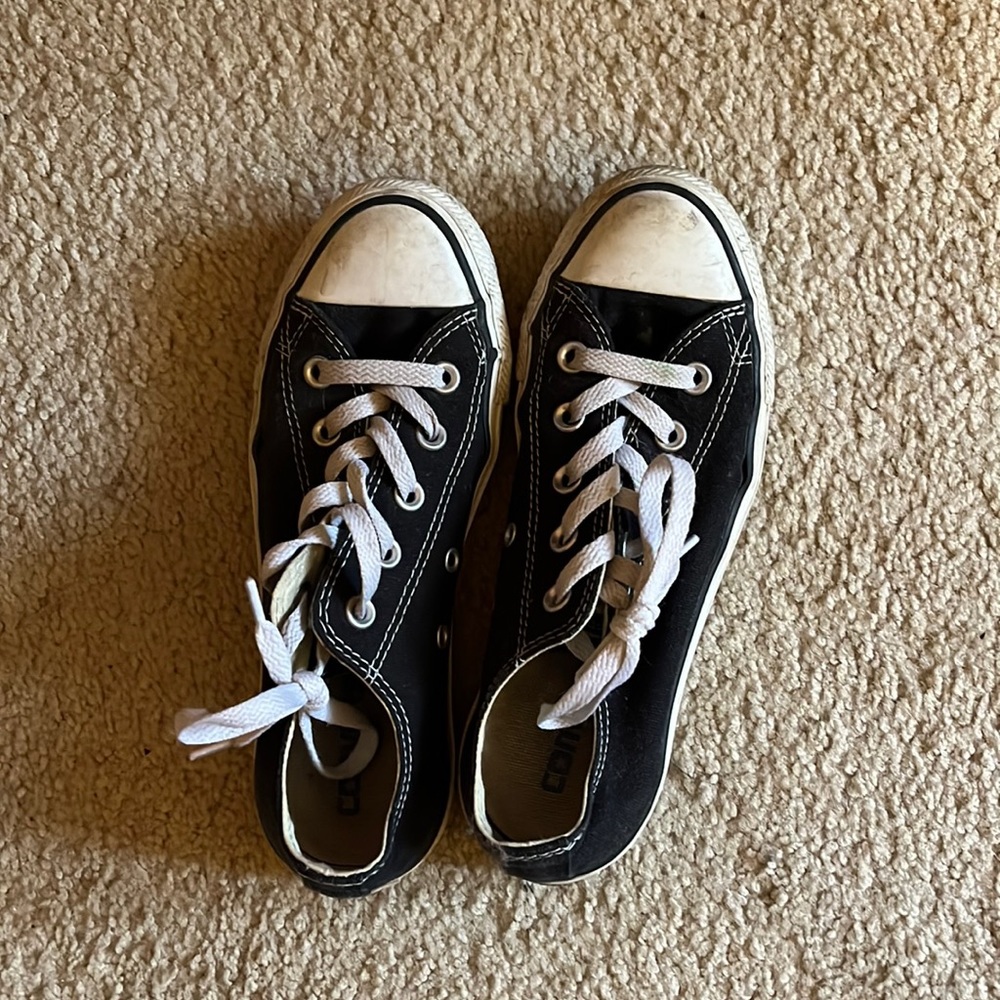 Black converse